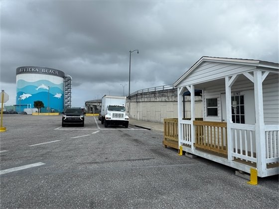 Gate 2 Visitor Badging Gate