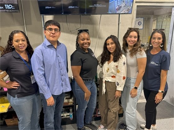 Four of our 2023 summer interns, HR Manager Raquel Rivera and PIO Yaremi Farinas. 