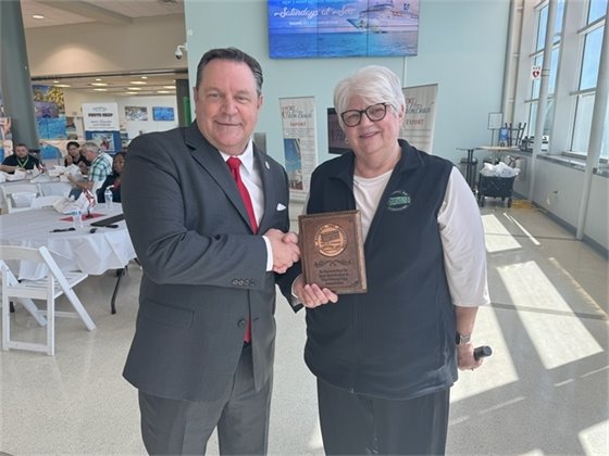 Port ED Michael Meekins and Hay Association ED Sue Arnold