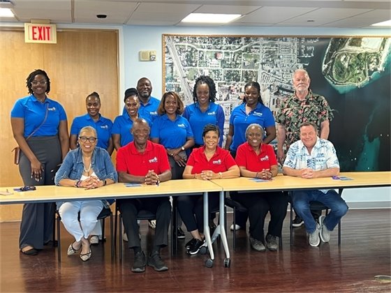 USVI Grade stduents visit Port