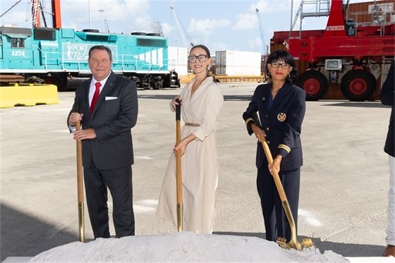 Port ED Michael Meekins, Branden Villalona with MARAD and Chairwoman Dr. Jean L. Enright