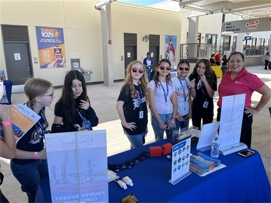 HR Manager Raquel and middle schoolers